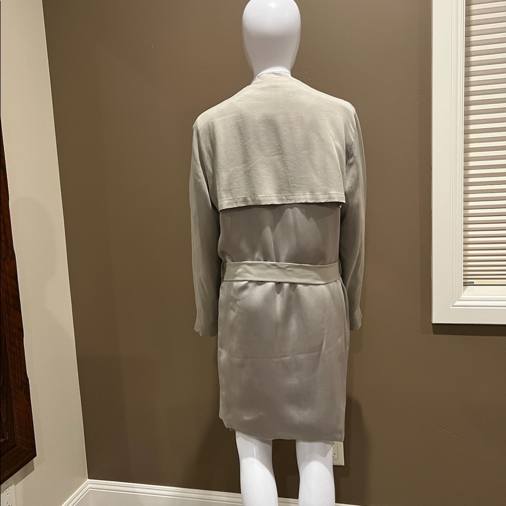Jacket - Picture 2 of 5